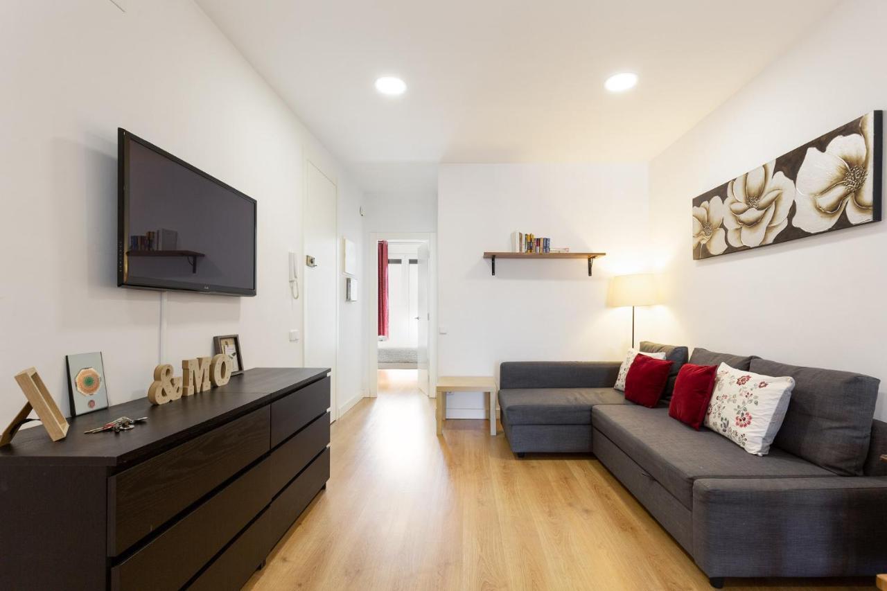 Stay U-Nique Apartments Urgell Barselona Dış mekan fotoğraf