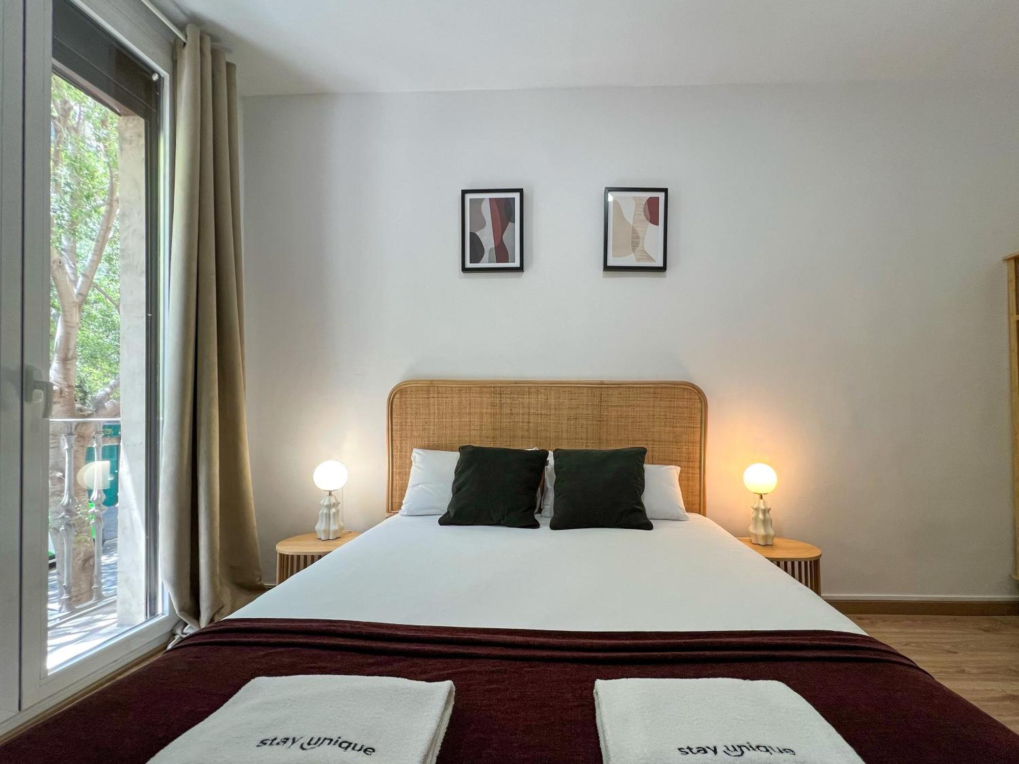 Stay U-Nique Apartments Urgell Barselona Dış mekan fotoğraf